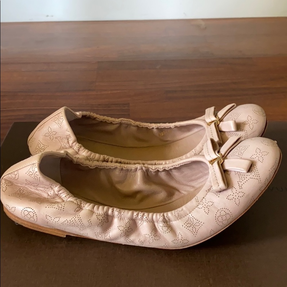 Louis Vuitton ballerinas